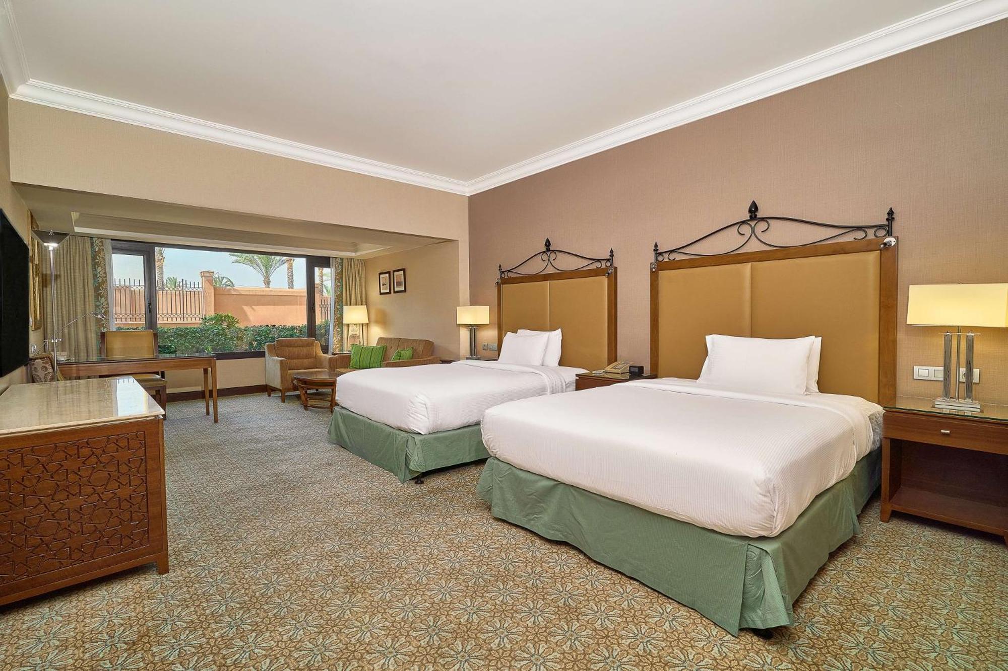 Hilton Alexandria King'S Ranch Hotel King Mariout Exterior foto Deluxe Room
